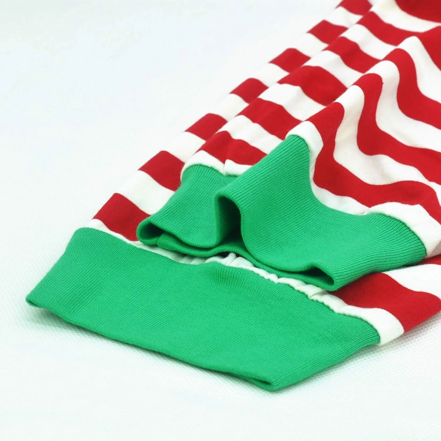 HYCLES Christmas Pajamas for Kids Girls Holiday Long Sleeve Sleepwear Santa Cotton Pajamas Sets for 2-12T Boys/Toddler Pjs