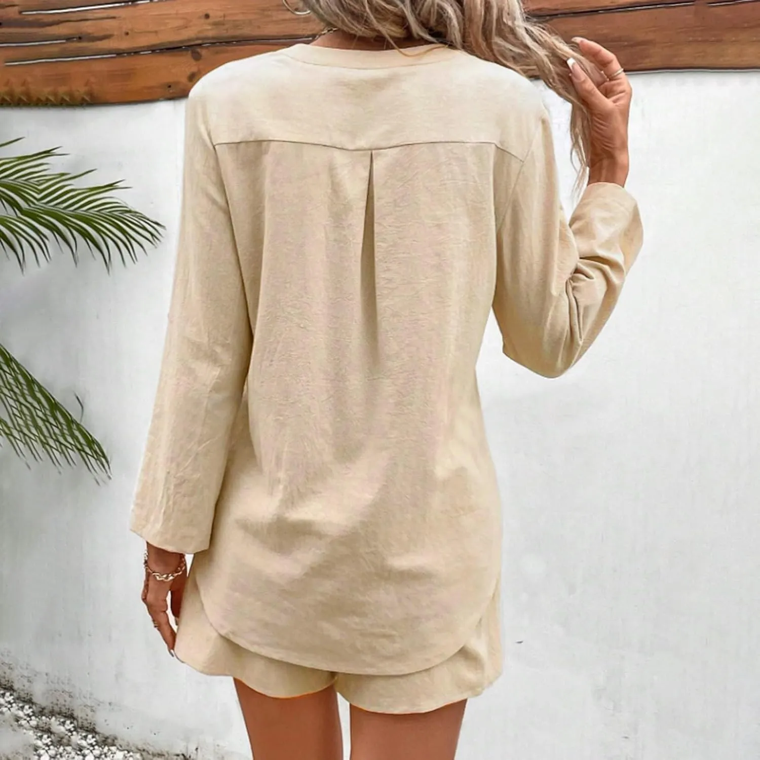 Women's 2 Piece Outfits V Neck Puff Sleeve Tops Short Set Lounge Matching Sets 2023 Trendy Beach Clothes with Belt